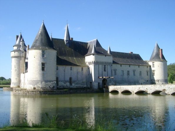  - ( Le Chateau du Plesiss-Bourre )
