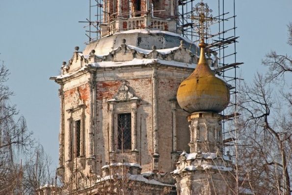 Церковь Троицы Живоначальной в  Троицком-Лыкове
